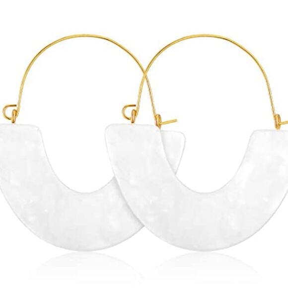 Acrylic Wire Loop Earrings - Picture 1 of 1